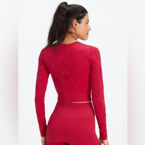Fabletics Flora Seamless Set in Persimmon Red - Picture 8 of 8